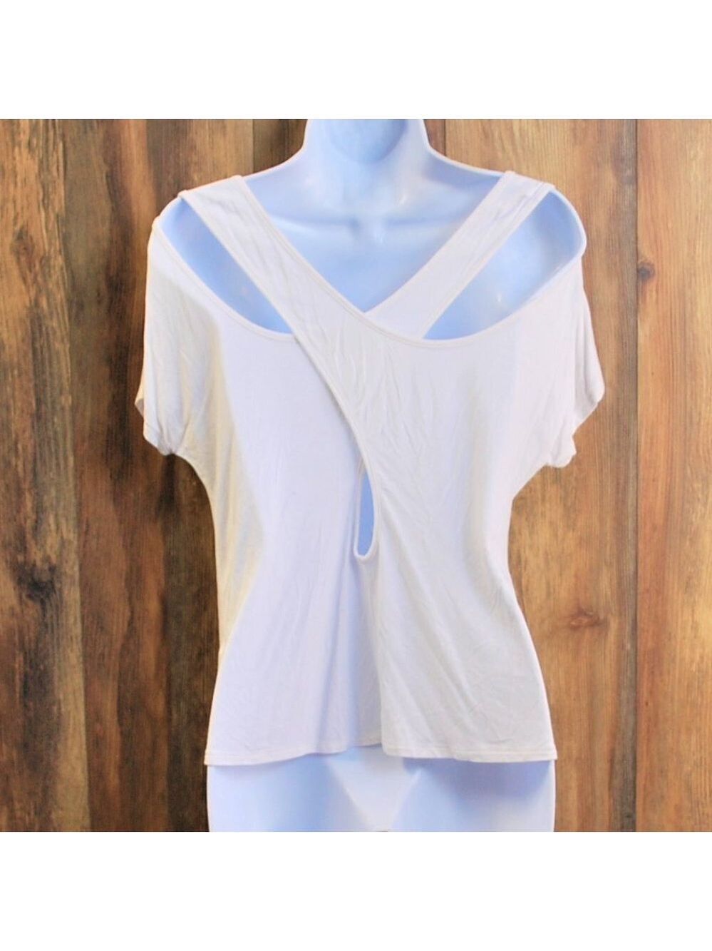 Fitz & Eddi White Flow Stretch Cross Back Short Sleeve Shirt Small